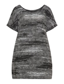 Chalona Two tone fine knit tunic  Black / Grey